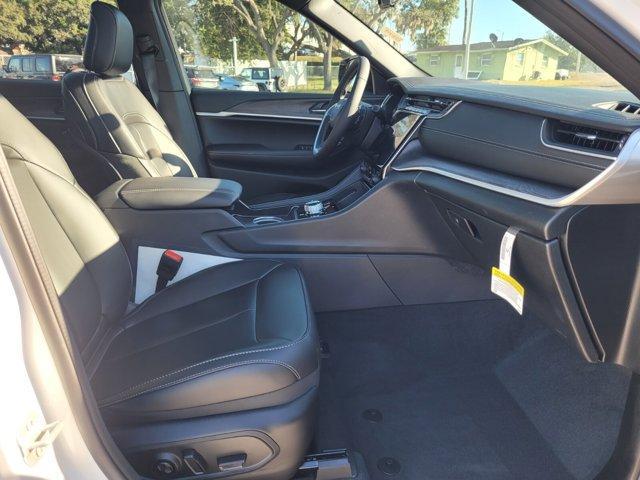 new 2025 Jeep Grand Cherokee L car, priced at $42,568