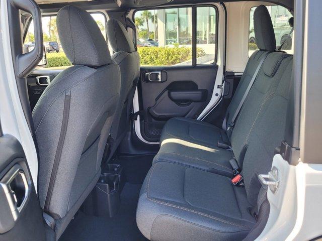 new 2025 Jeep Wrangler car, priced at $41,997