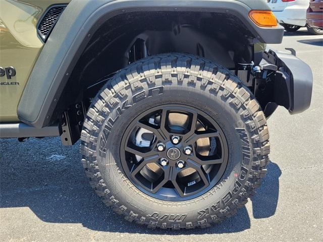 new 2025 Jeep Wrangler car, priced at $44,387
