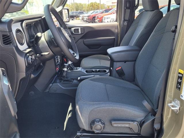 new 2025 Jeep Wrangler car, priced at $44,387