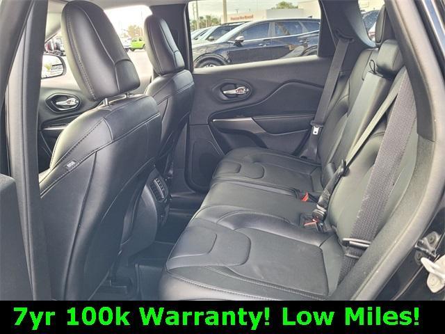 used 2022 Jeep Cherokee car, priced at $23,995