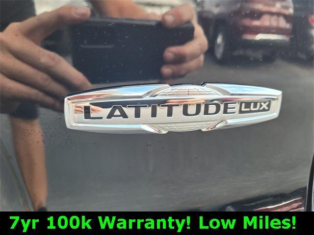 used 2022 Jeep Cherokee car, priced at $23,995