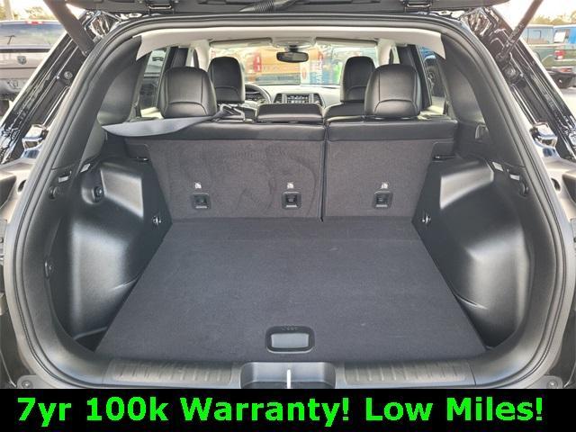 used 2022 Jeep Cherokee car, priced at $23,995