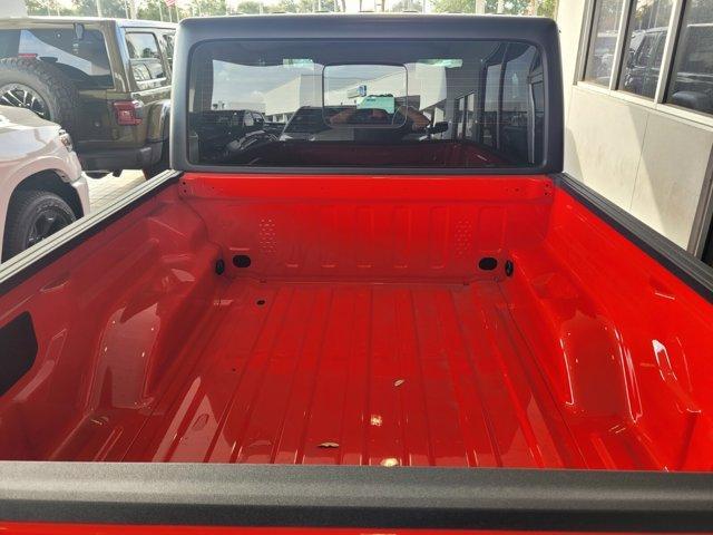 new 2026 Jeep Gladiator car, priced at $40,815