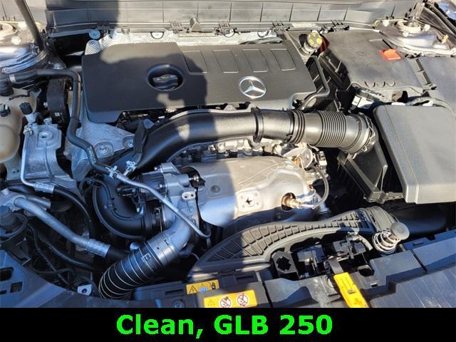 used 2020 Mercedes-Benz GLB 250 car, priced at $24,250