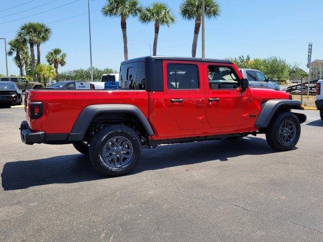 new 2025 Jeep Gladiator car, priced at $38,557
