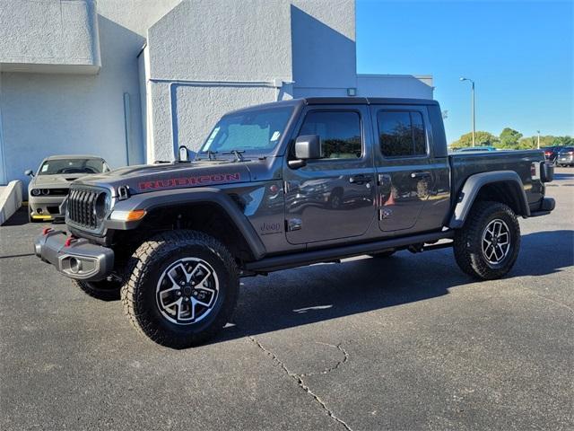 new 2024 Jeep Gladiator car, priced at $57,585