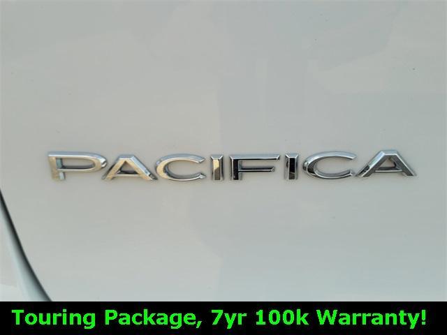 used 2024 Chrysler Pacifica car, priced at $32,500