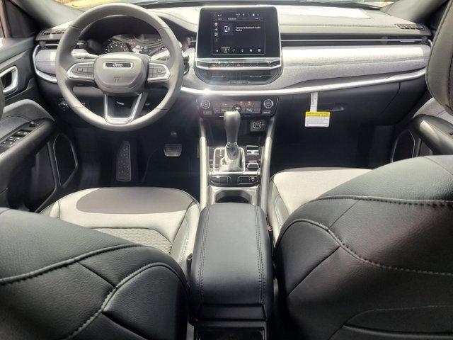 new 2025 Jeep Compass car, priced at $25,997