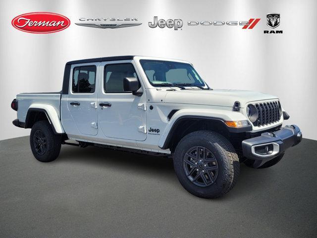 new 2024 Jeep Gladiator car, priced at $43,497