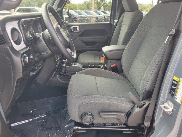 new 2025 Jeep Wrangler car, priced at $38,186