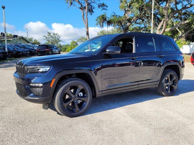 new 2024 Jeep Grand Cherokee car, priced at $44,569