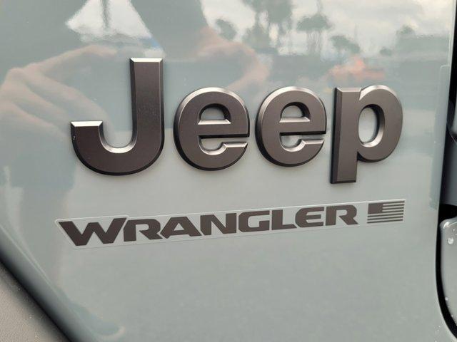 new 2025 Jeep Wrangler car, priced at $47,997