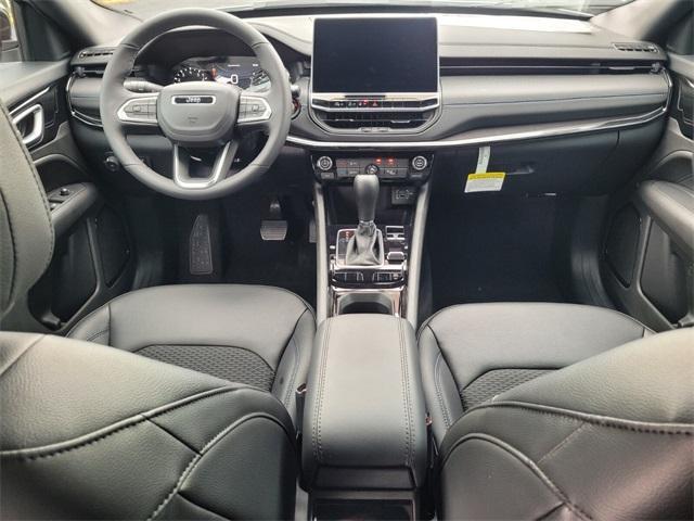 new 2025 Jeep Compass car, priced at $25,432
