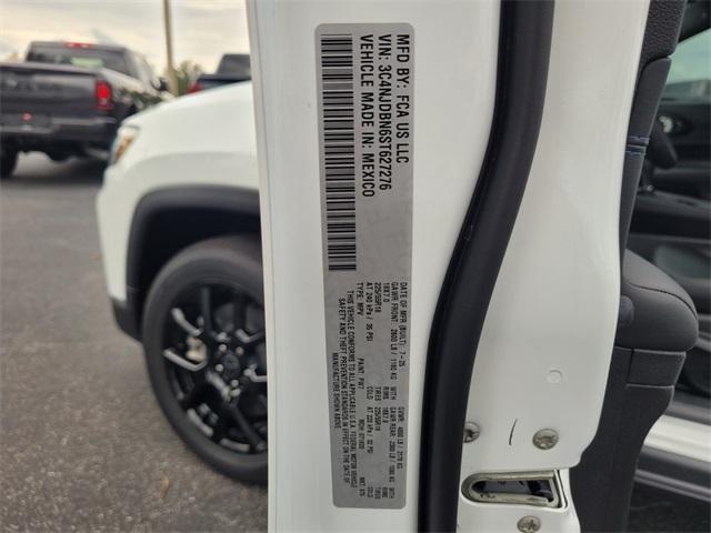 new 2025 Jeep Compass car, priced at $25,432