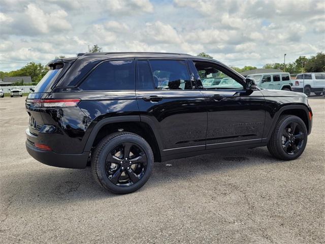 new 2024 Jeep Grand Cherokee car, priced at $44,569