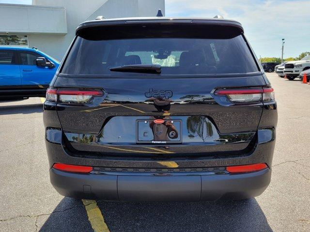 new 2024 Jeep Grand Cherokee L car, priced at $41,957