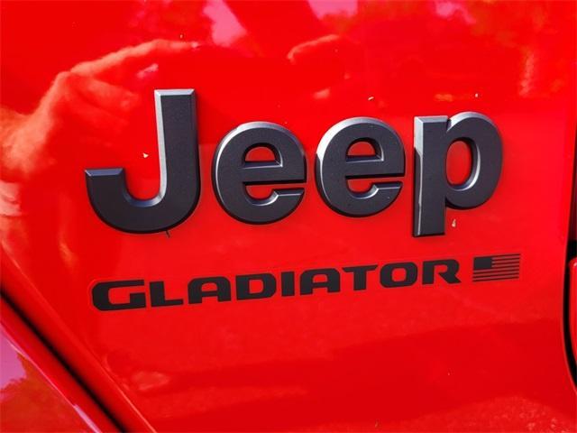 new 2025 Jeep Gladiator car, priced at $38,497