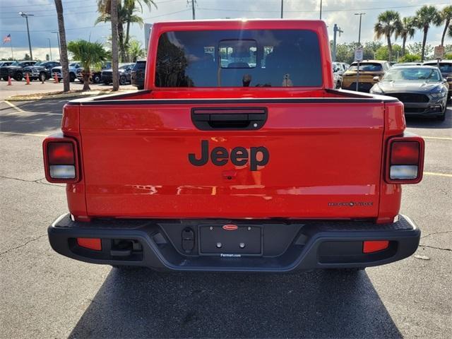 new 2025 Jeep Gladiator car, priced at $38,497