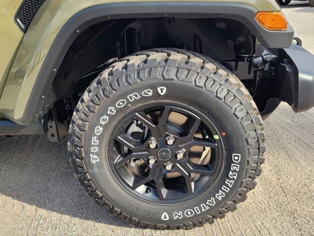 new 2026 Jeep Gladiator car, priced at $45,860