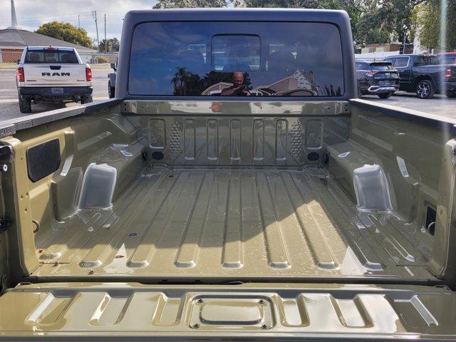 new 2026 Jeep Gladiator car, priced at $45,860