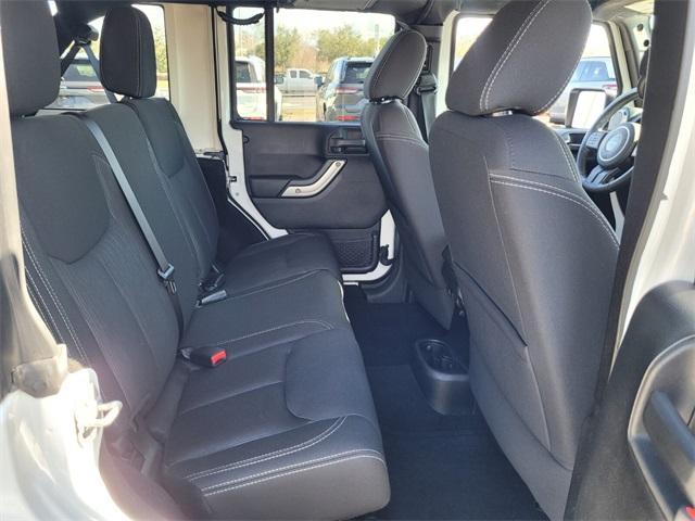 used 2015 Jeep Wrangler Unlimited car, priced at $19,900