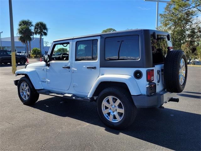 used 2015 Jeep Wrangler Unlimited car, priced at $19,900