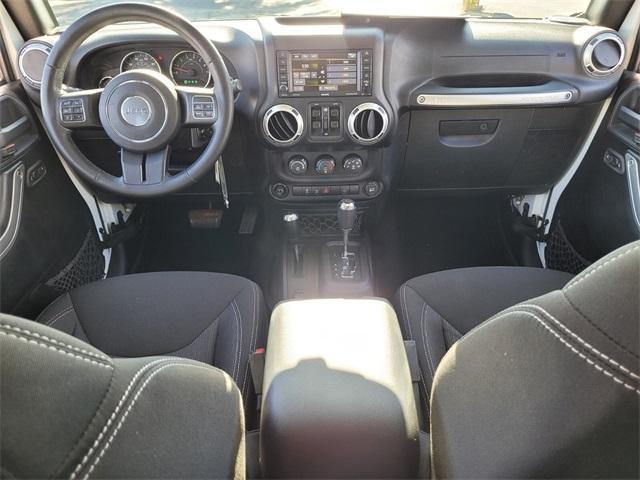 used 2015 Jeep Wrangler Unlimited car, priced at $19,900