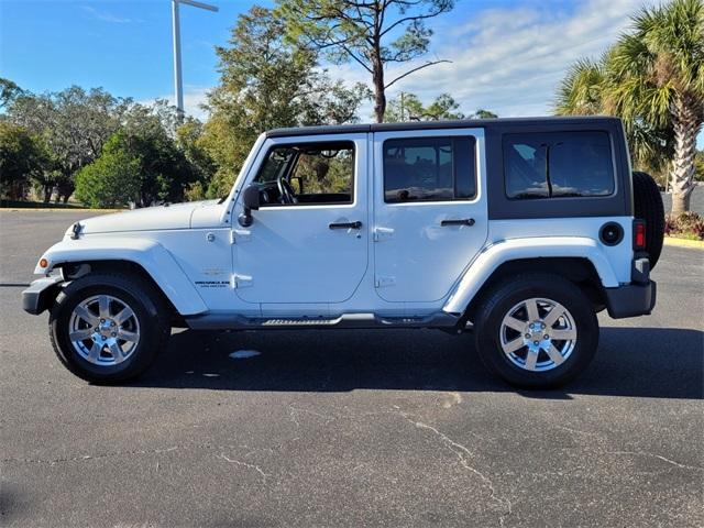 used 2015 Jeep Wrangler Unlimited car, priced at $19,900