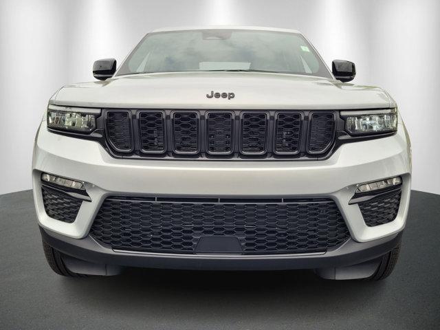 new 2025 Jeep Grand Cherokee car, priced at $37,324