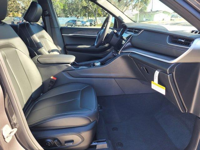 new 2025 Jeep Grand Cherokee L car, priced at $38,756