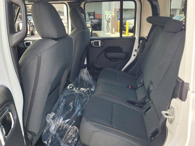 new 2026 Jeep Gladiator car, priced at $44,356