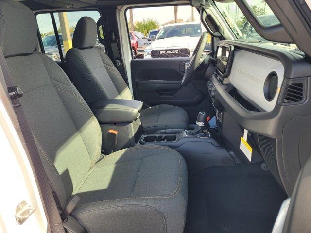 new 2026 Jeep Gladiator car, priced at $44,356