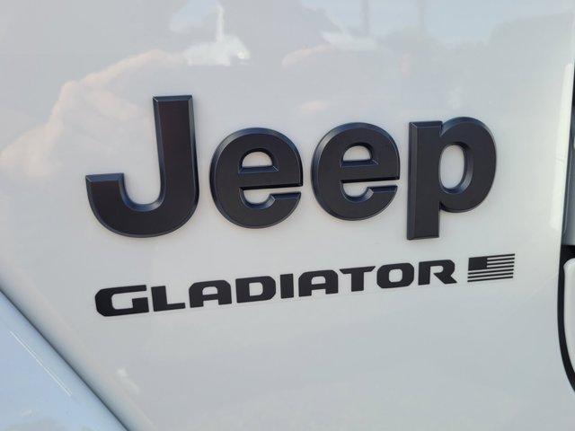 new 2026 Jeep Gladiator car, priced at $44,356