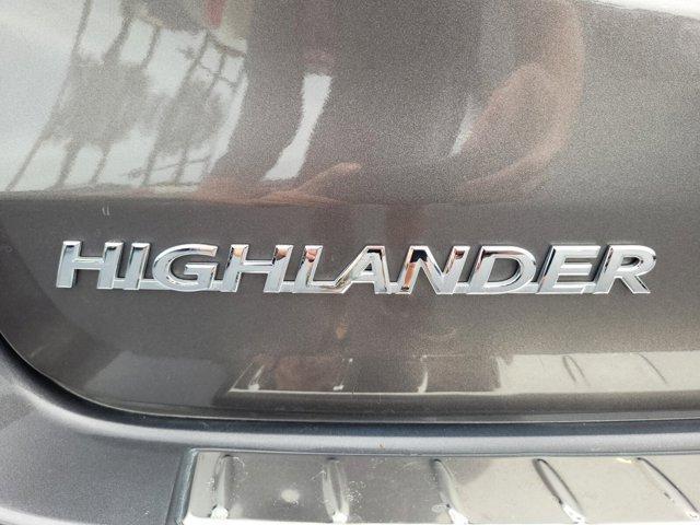 used 2017 Toyota Highlander car, priced at $17,888