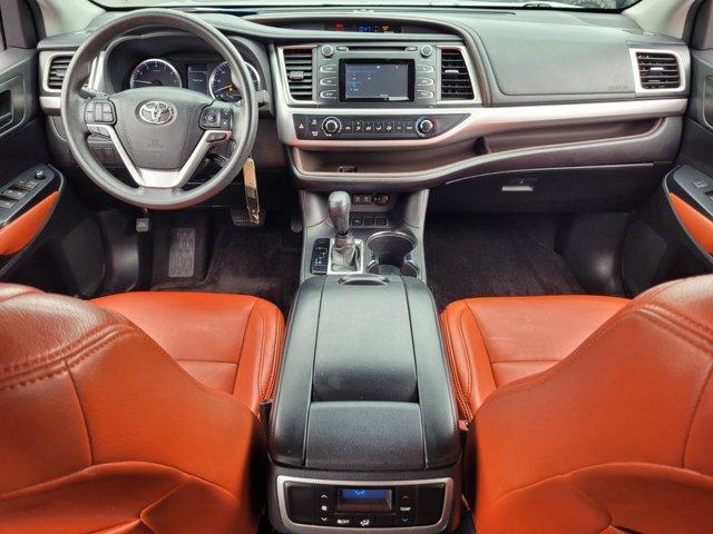used 2017 Toyota Highlander car, priced at $17,888