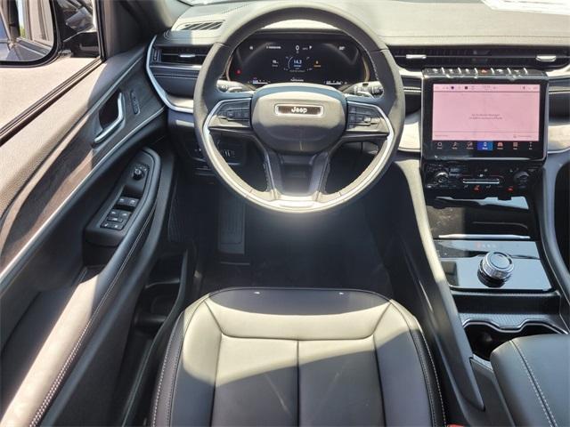 new 2025 Jeep Grand Cherokee L car, priced at $42,997