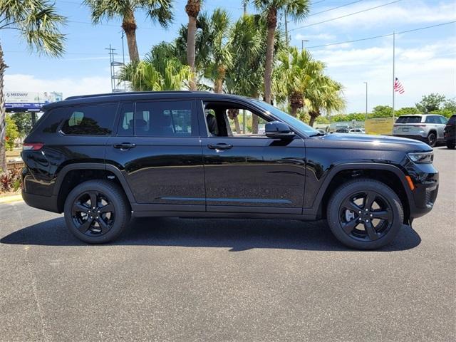 new 2025 Jeep Grand Cherokee L car, priced at $42,997