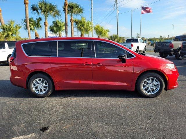 new 2026 Chrysler Pacifica car, priced at $39,415