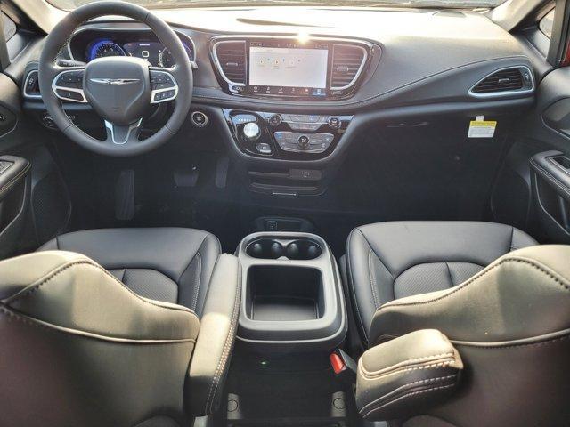 new 2026 Chrysler Pacifica car, priced at $39,415