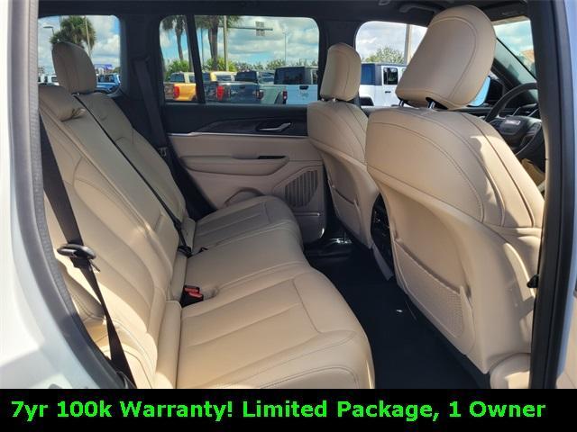 used 2024 Jeep Grand Cherokee car, priced at $35,900
