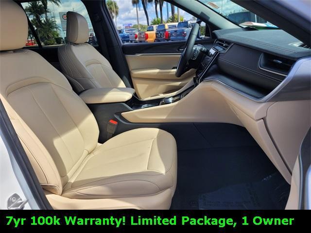 used 2024 Jeep Grand Cherokee car, priced at $35,900