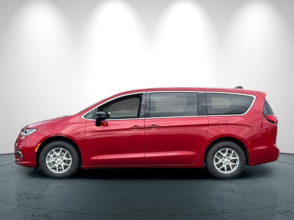 new 2025 Chrysler Pacifica car, priced at $46,220