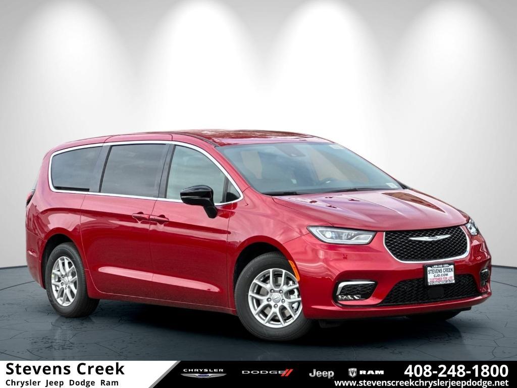 new 2025 Chrysler Pacifica car, priced at $46,220
