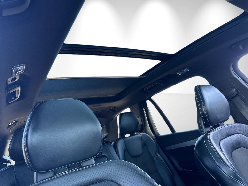 used 2018 Volvo XC90 car, priced at $22,998