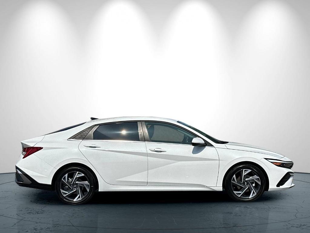 used 2024 Hyundai Elantra car, priced at $21,987