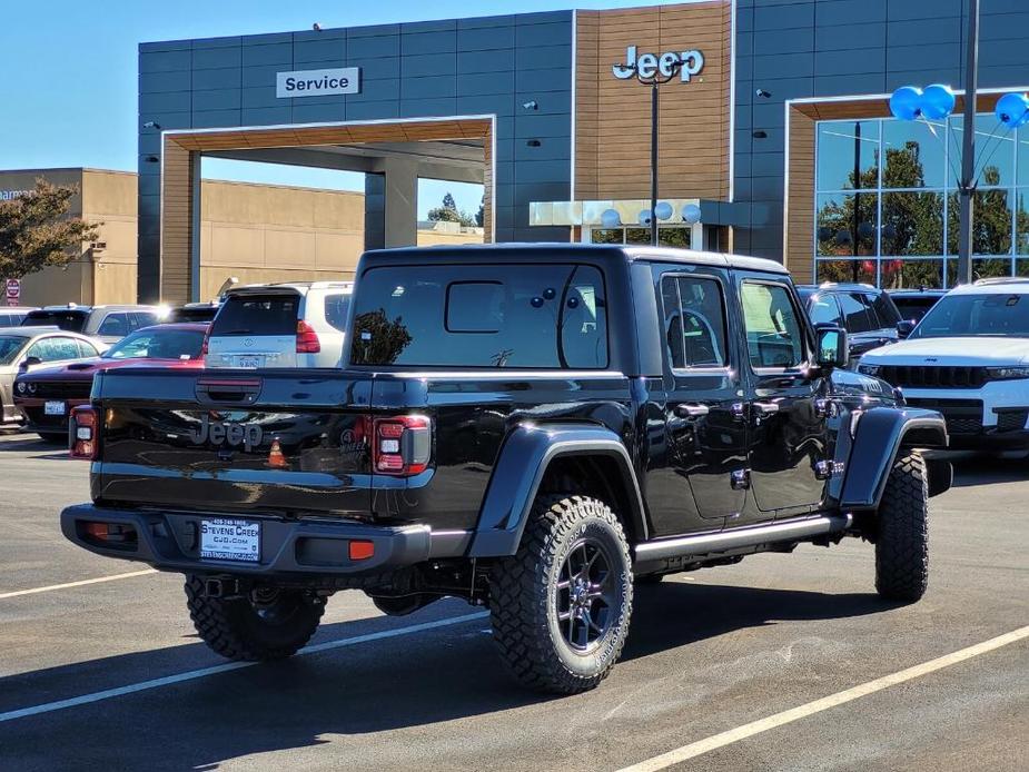 new 2024 Jeep Gladiator car