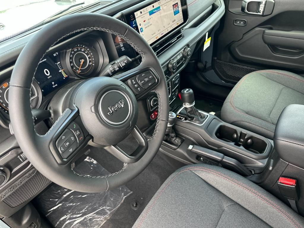 new 2025 Jeep Wrangler car, priced at $61,300