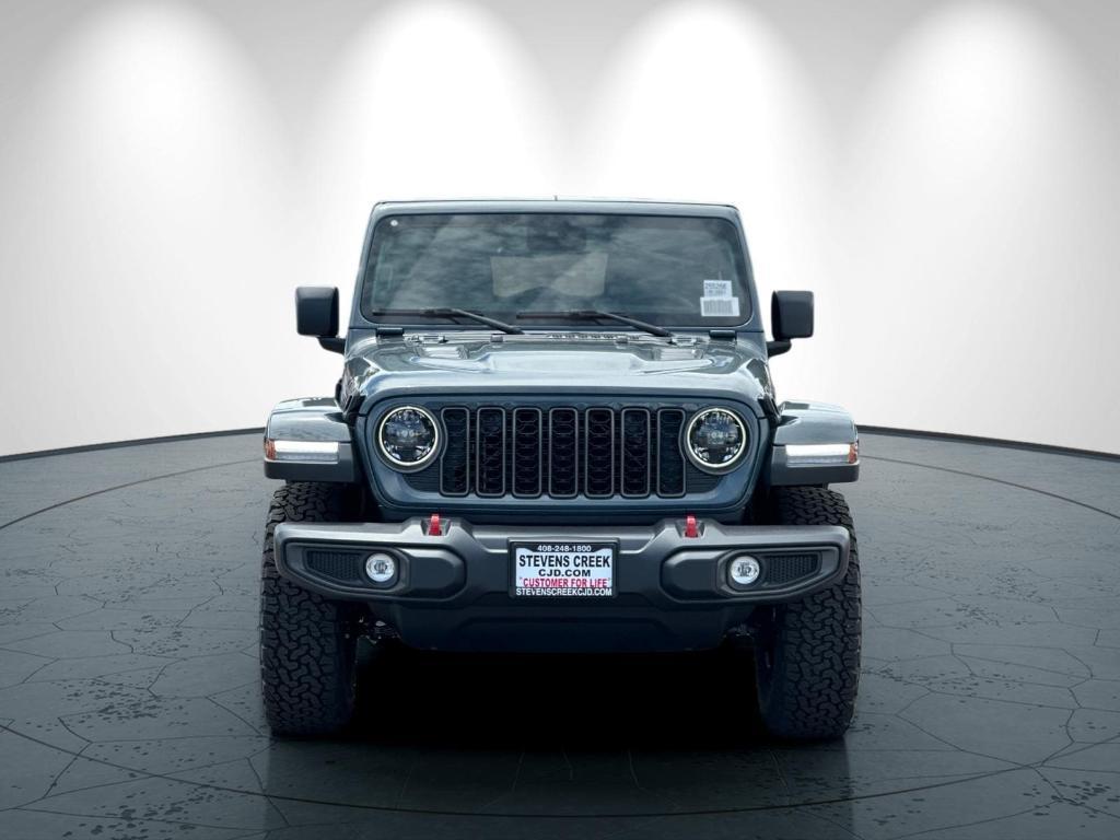 new 2025 Jeep Wrangler car, priced at $61,300