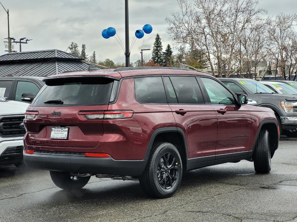 new 2025 Jeep Grand Cherokee L car